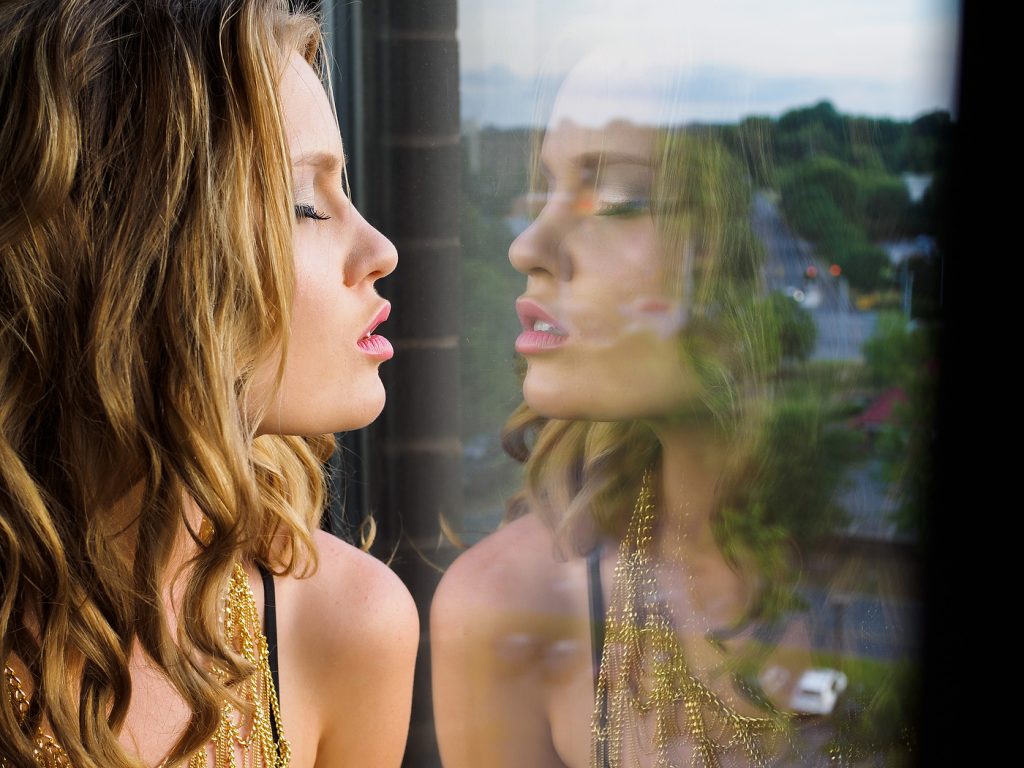 boudoir photographer