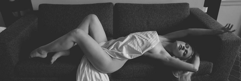 Luxury boudoir photographer