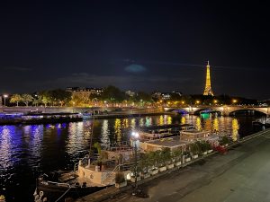 Paris boudoir photographer