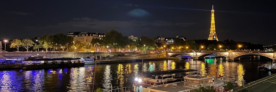 Paris boudoir photographer