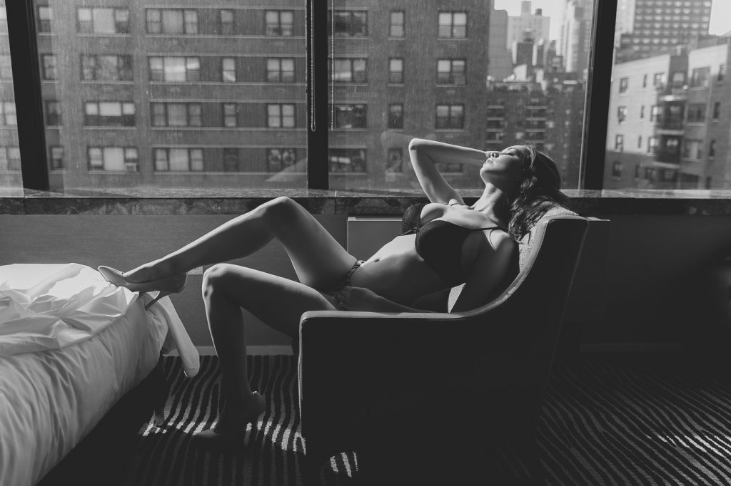 boudoir photographer in NYC