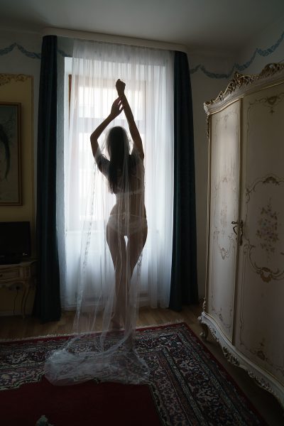 couture boudoir® what to bring to a boudoir photo shoot